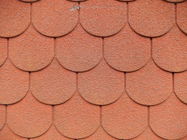 roofingleaking-roofroof-leaksroof-repair-640x480-84629974.jpeg