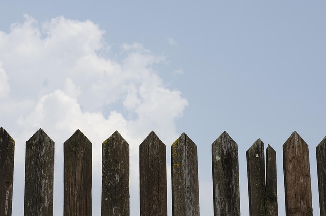 fence-company-640x480-70410261.jpeg