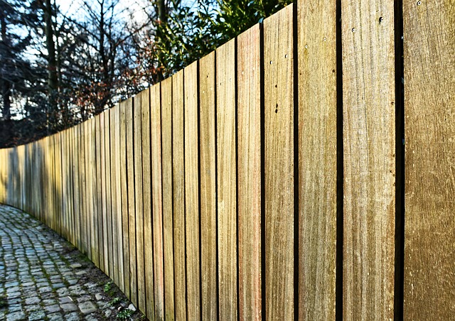 fence-company-640x480-81548921.jpeg