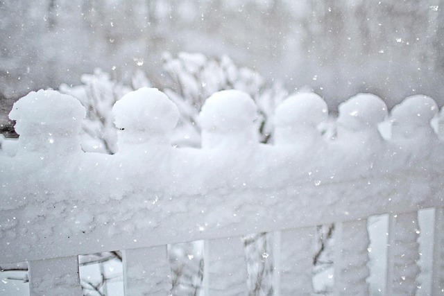fence-company-640x480-72440062.jpeg