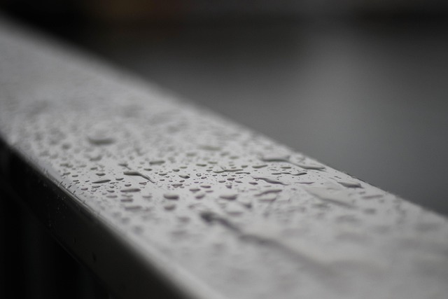 rooferroofingsteel-roofsteel-roof-repair-640x480-96467608.jpeg