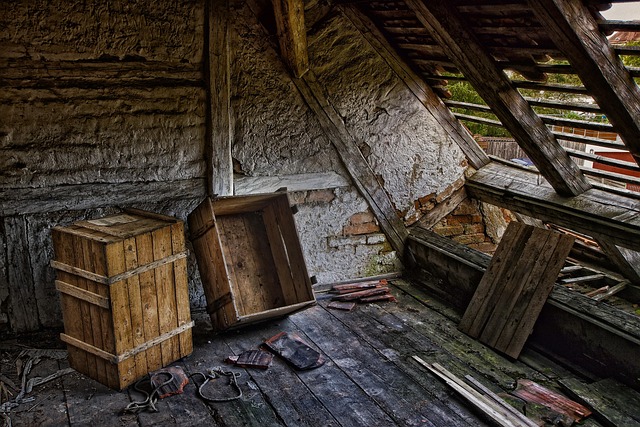 roof-repair-640x480-81822406.jpeg