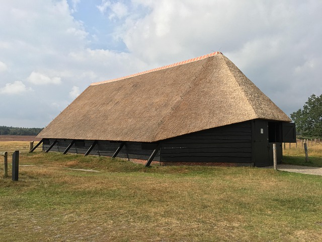 roofing-640x480-55288024.jpeg